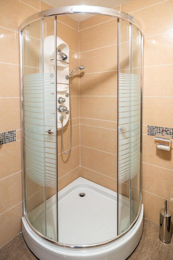 Apartman Eros Vrnjacka Banja Luaran gambar